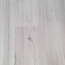 SPC flooring Sri Lanka – Mist Oak finish